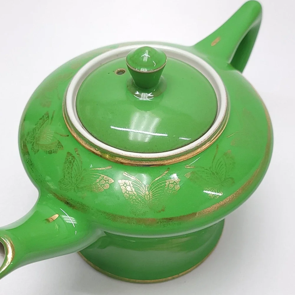Vintage Hall China 0152 Green 6 Cup Teapot Gold Butterfly Motif Made in USA